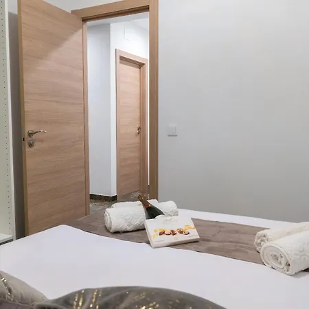 Delux Apartment